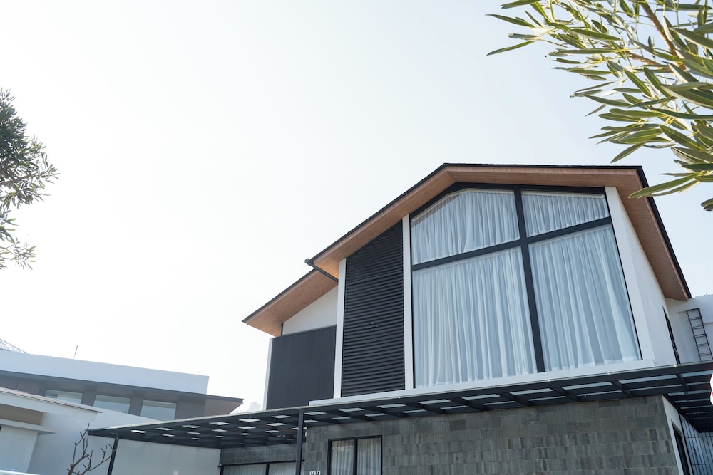 Beverly Hill Mountain View Villa 8BR