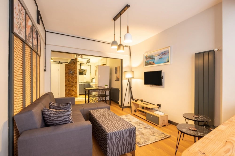 Cozy Flat With Central Location Close to Popular Attractions in Besiktas