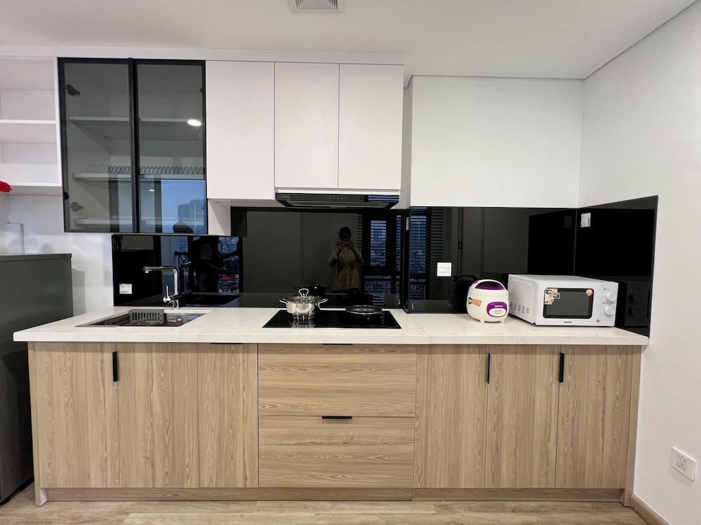 22Land Legend Residence