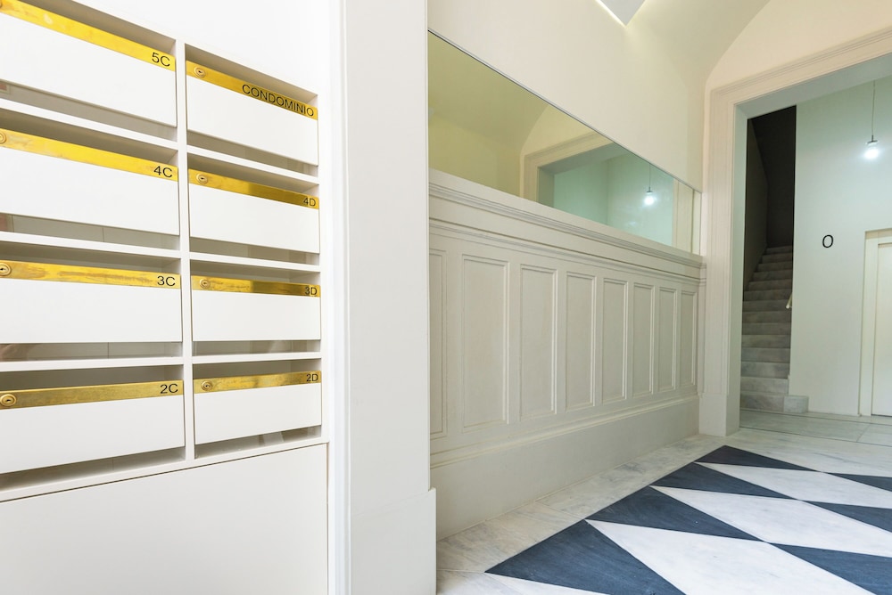 Prt001 Liberty 119 Luxurious 1BD in Aliados