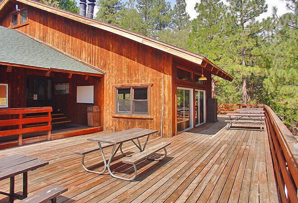Idyllwild RV Resort - Caravan Park