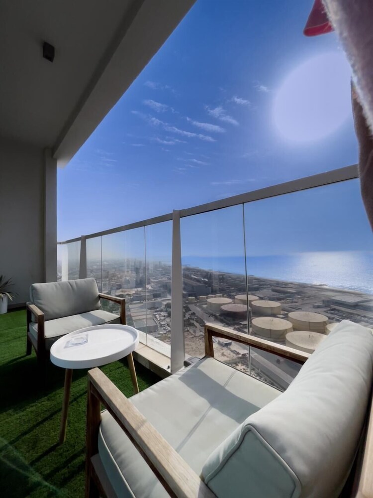HiGuests - Stunning sea view studio