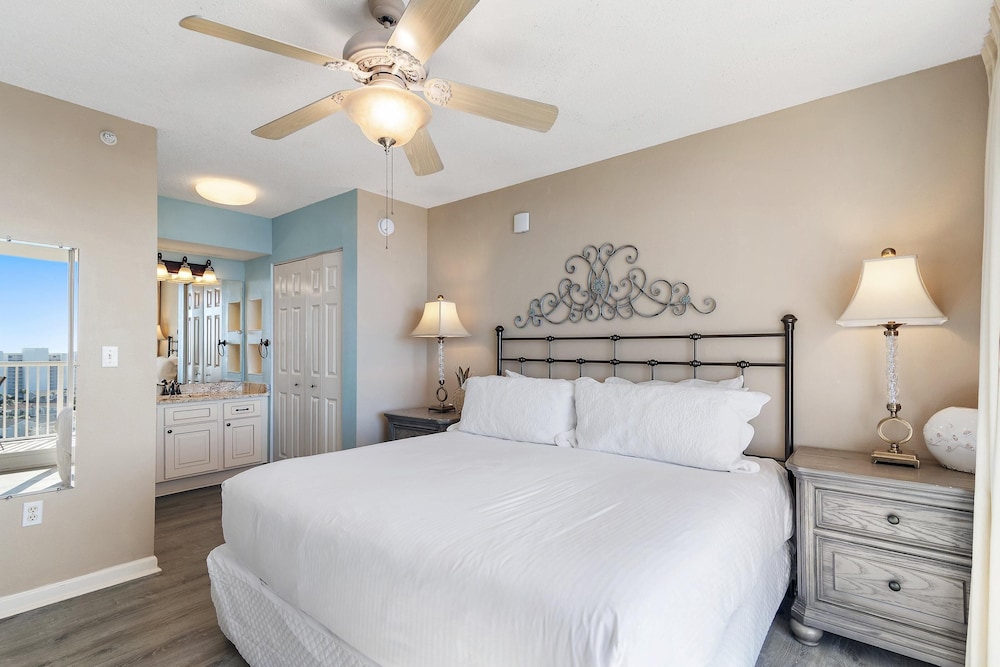 Pelican Beach Terrace 1203