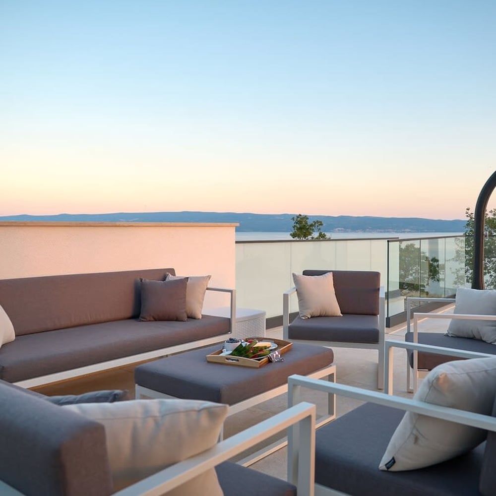 Villa Sunset - Luxury Adriatic Sea View Estate