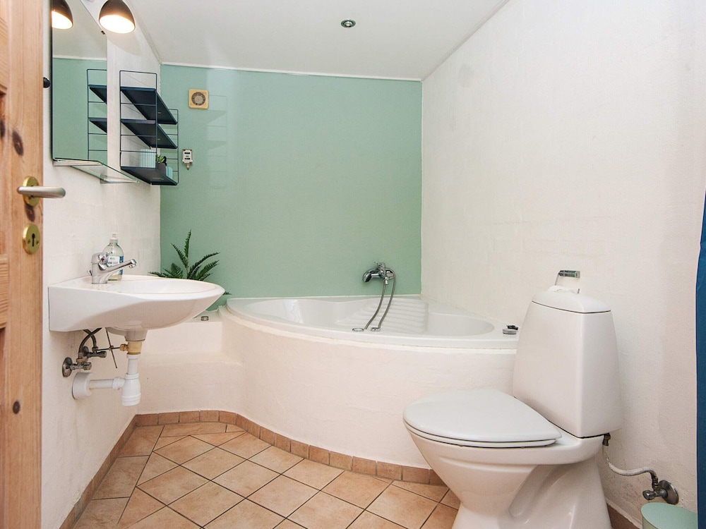 2 Person Holiday Home in Hojer