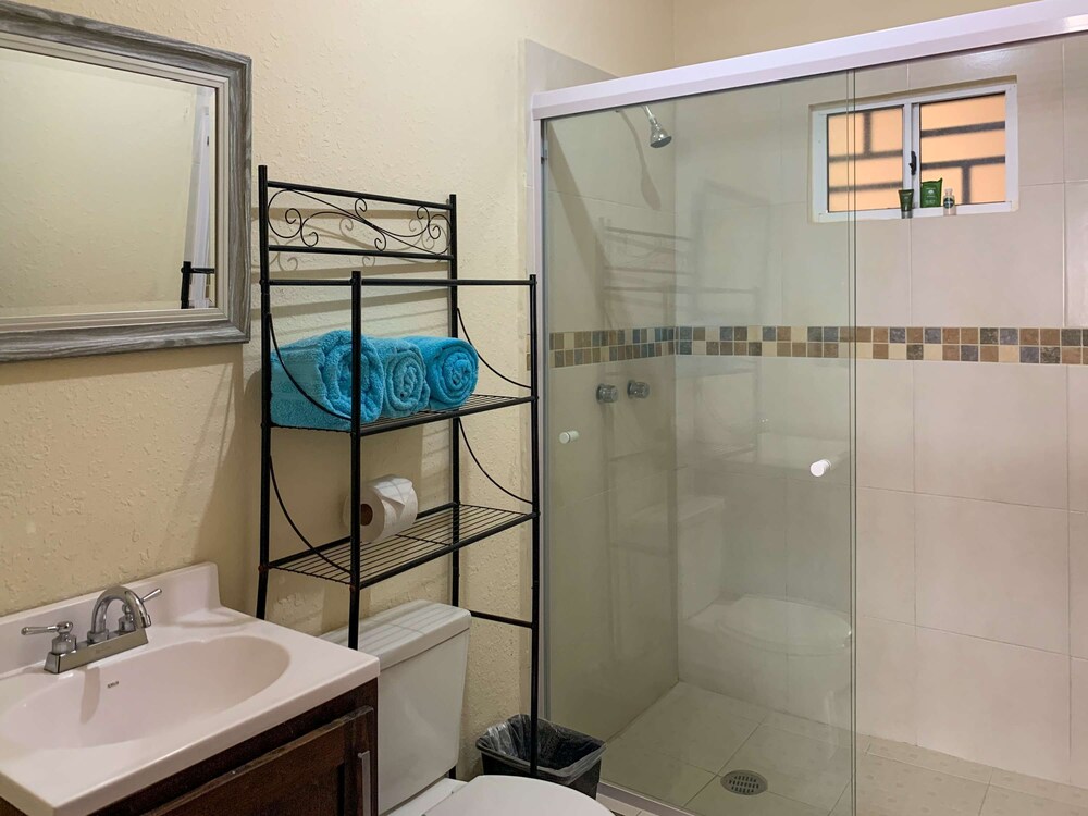 Apartment With Excellent In-town Location 1