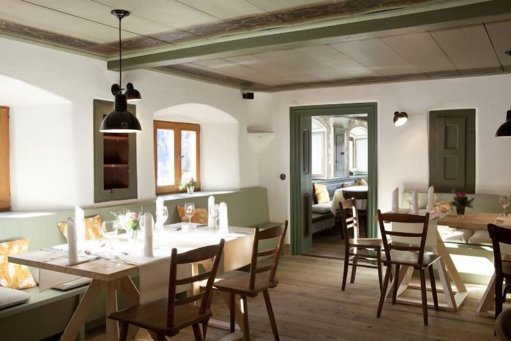 Tannerhof Naturhotel Gesundheitsresort - Property Image 2