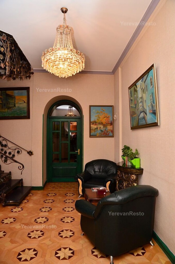 Yerevan Vacations - Votre Maison - Property Image 3