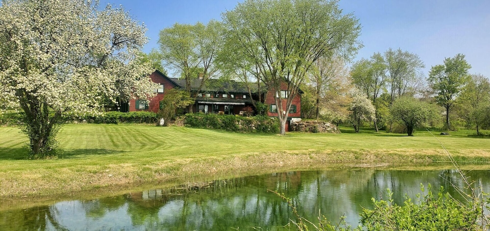 Old Orchard House