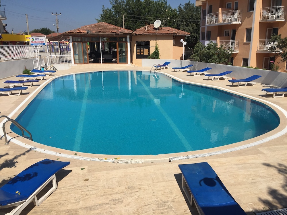 Mediterranean Apart Otel - Image 30