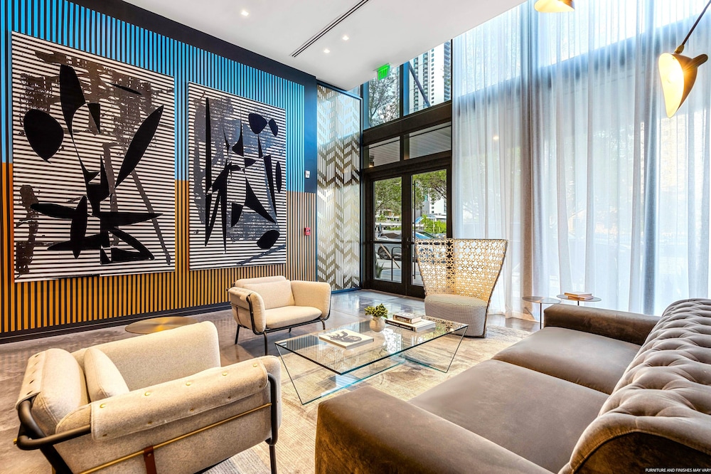 Luxury Spacious Condo at Downtown Miami