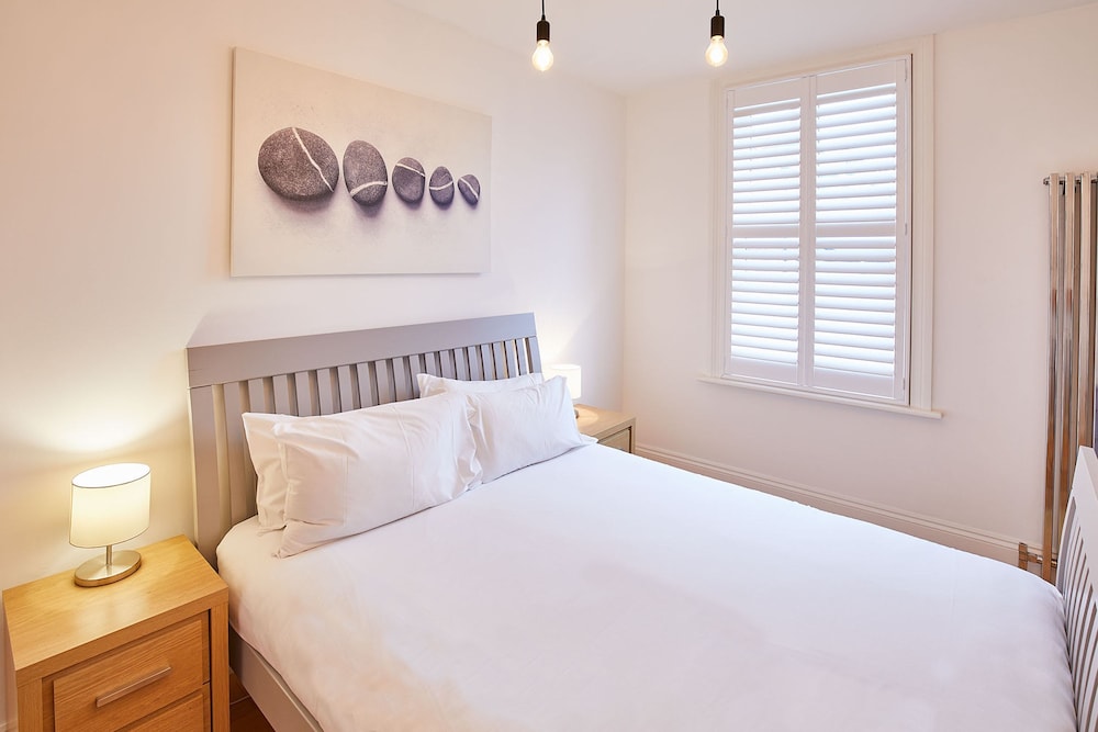 Host Stay Hutton House view 2