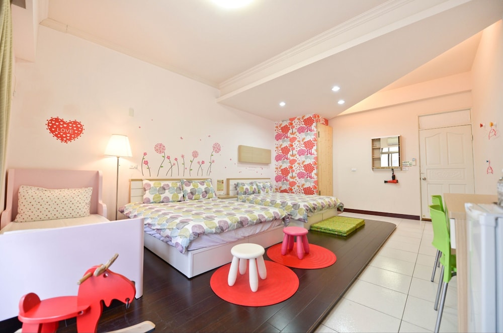 124 Lane Garden B&B