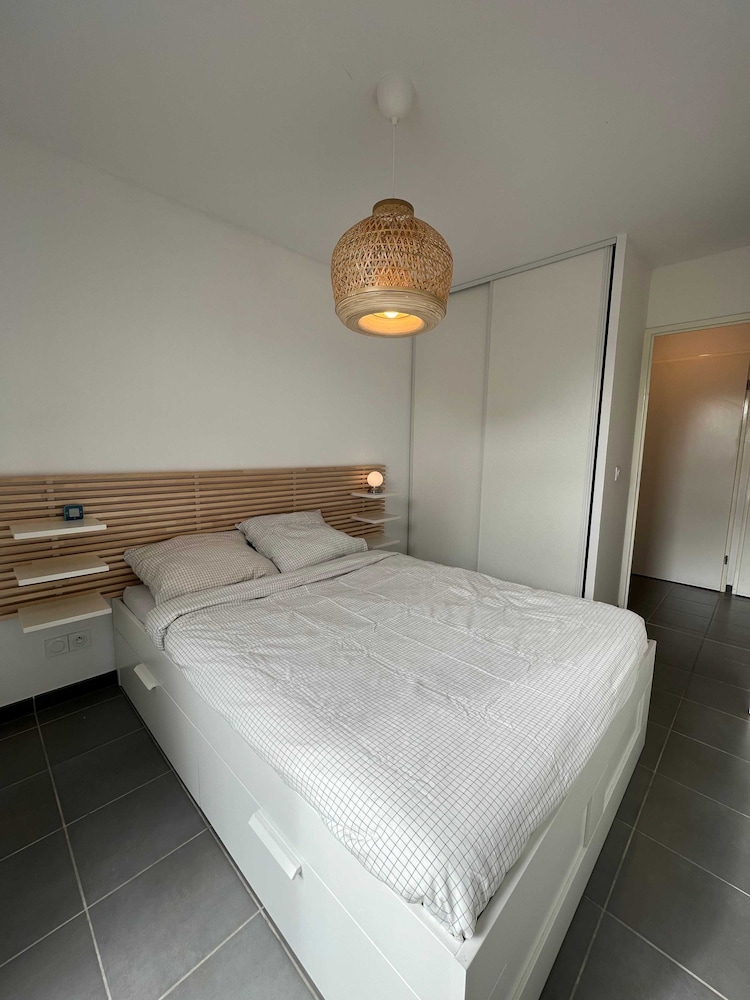 Le Quinze Sols - 5p - Blagnac - Parking