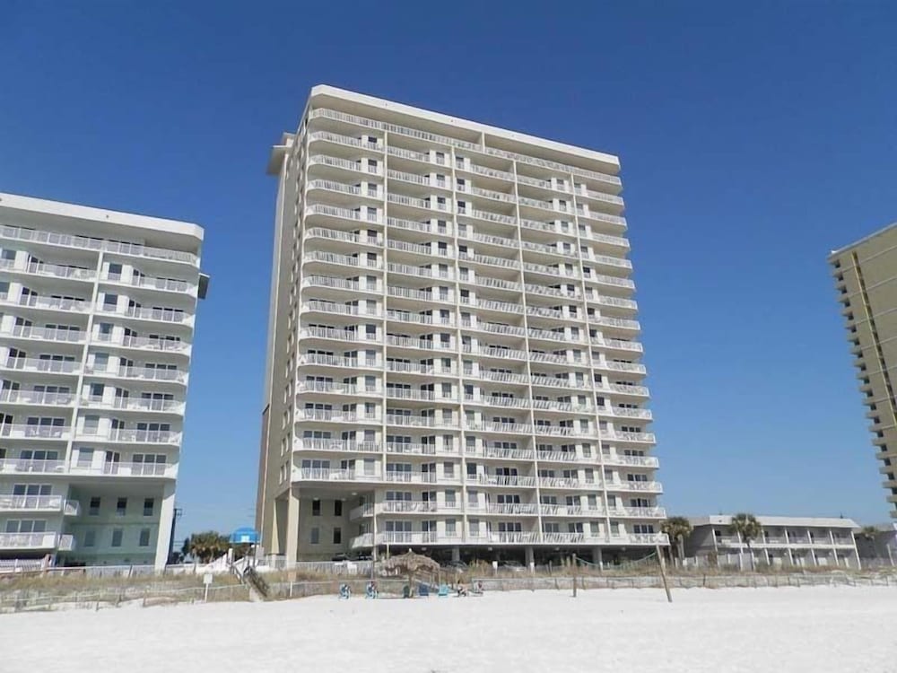 Hotel Grandview East Resort by Southern Vacation Rentals - Image 1