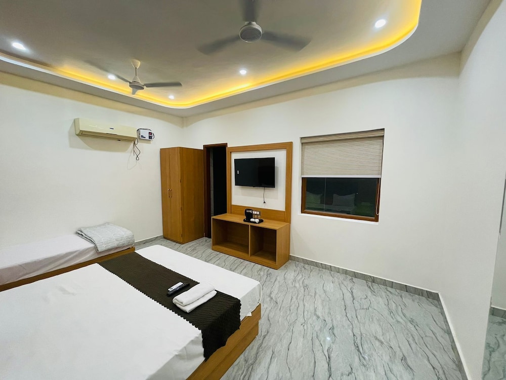 Hotel Pilgrim Near Golden Temple