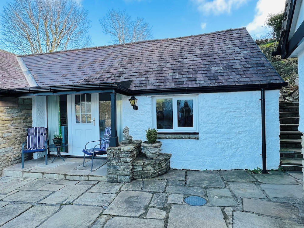 Pentre Cerrig Country House