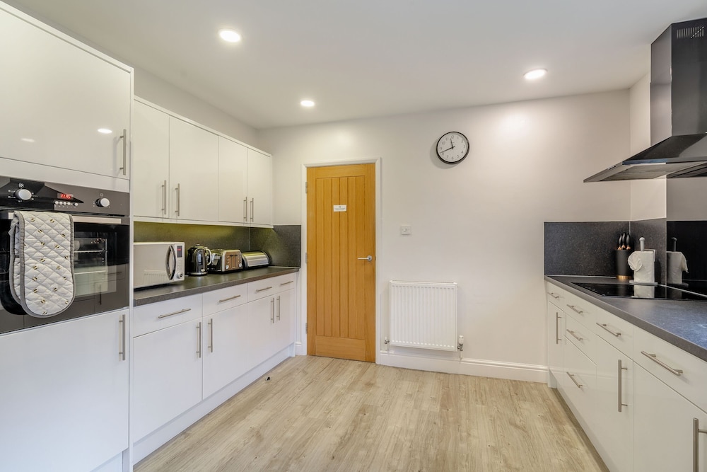 Elm - Woodland Cottages
