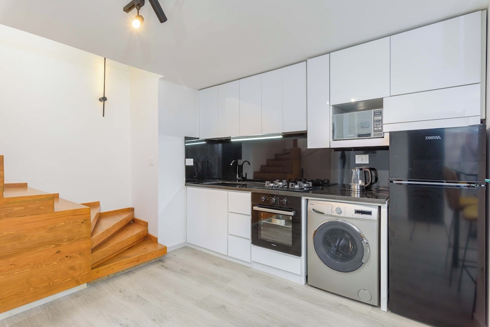 Indigo 1-BR Apt W Terrace in Batroun