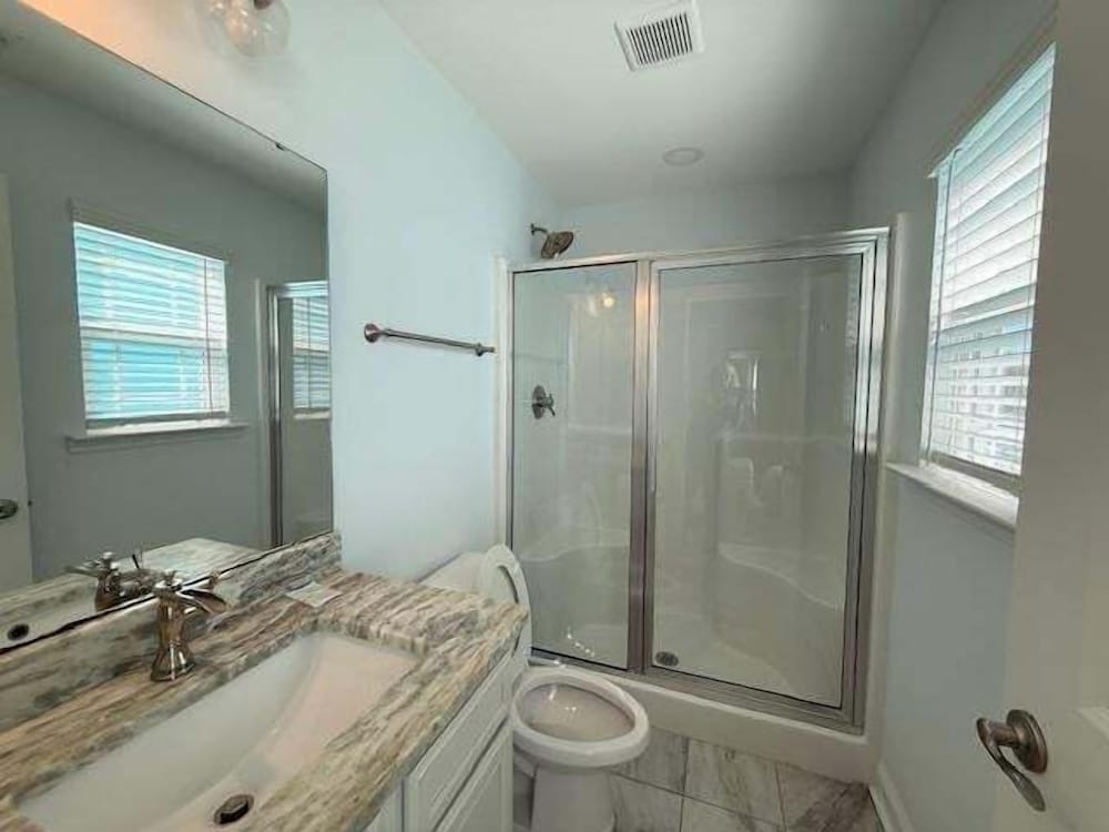 Sea Pearl 7 Bedroom Home