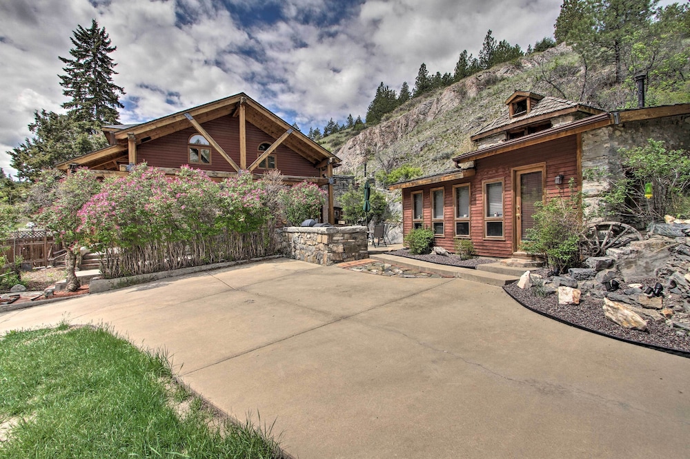 Historic Helena Retreat - Near Dtwn & Mt Helena! view 5
