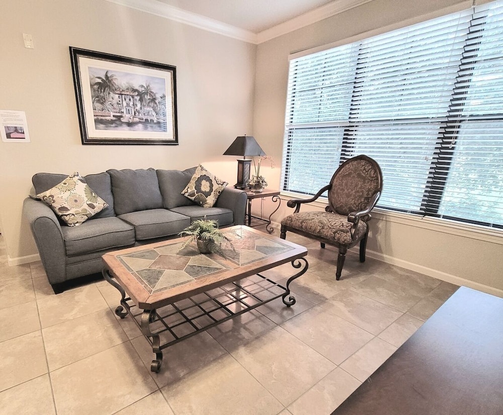 Bp122cp Mediterranean-style Condo 9 Miles To Disney World 3 Bedroom Condo