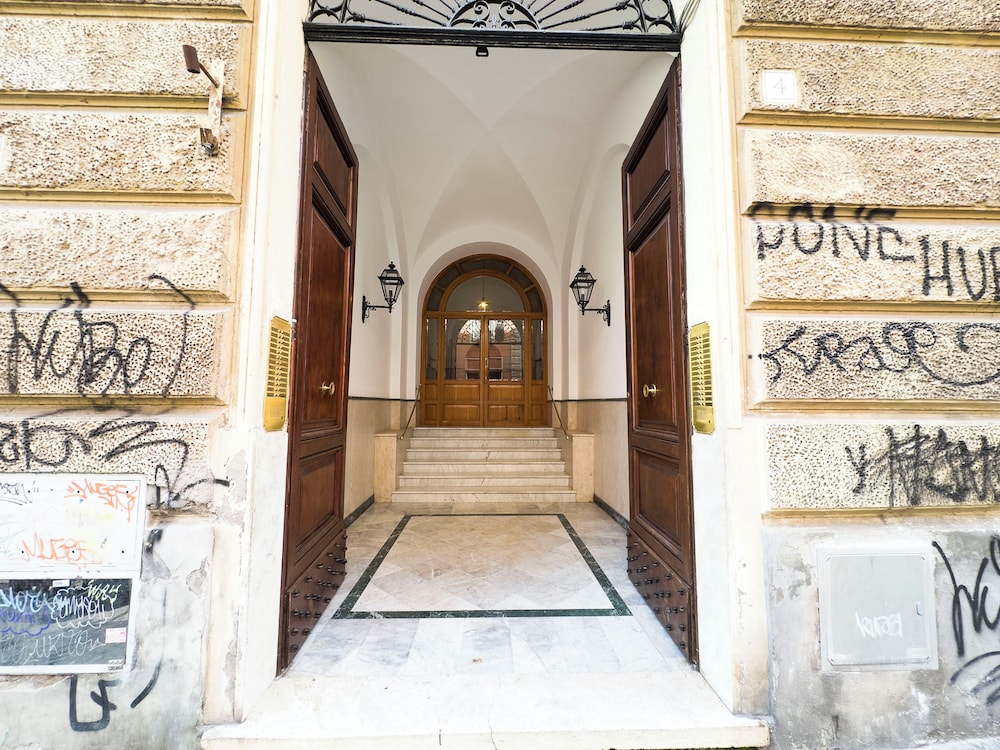 Trastevere Lovely 2 Br Apartment