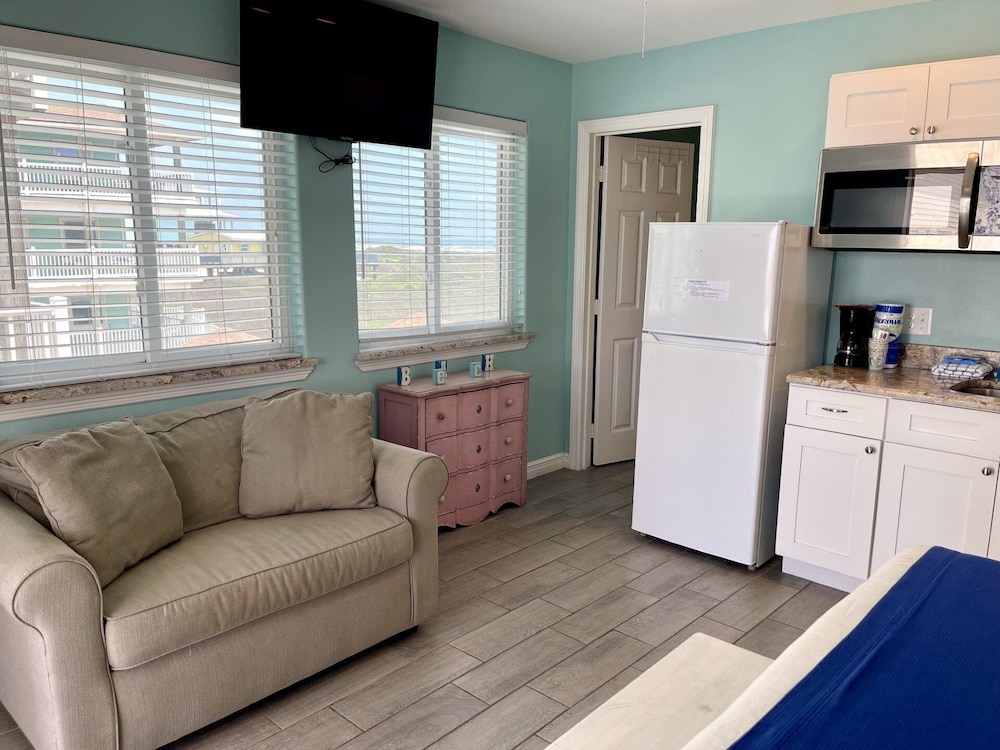 Beachgate Condo Suites And Hotel 221+222+223 3 Bedroom Condo