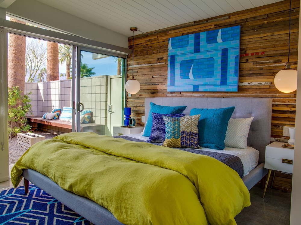 Palm Springs Vacations - West Elm House 2017: The Alexander - Property Image 36