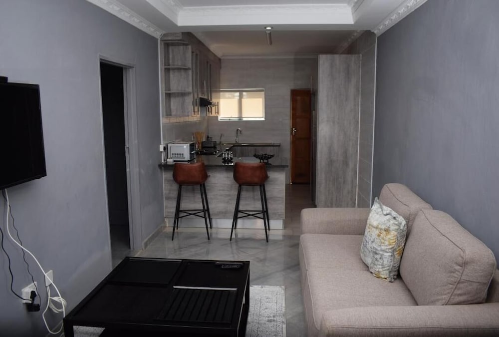 Phakela Cottages