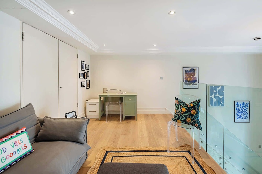 The Paddington Mews-by Out of Office Lifestyle
