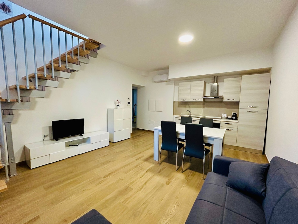 SMART SUITES FORLI