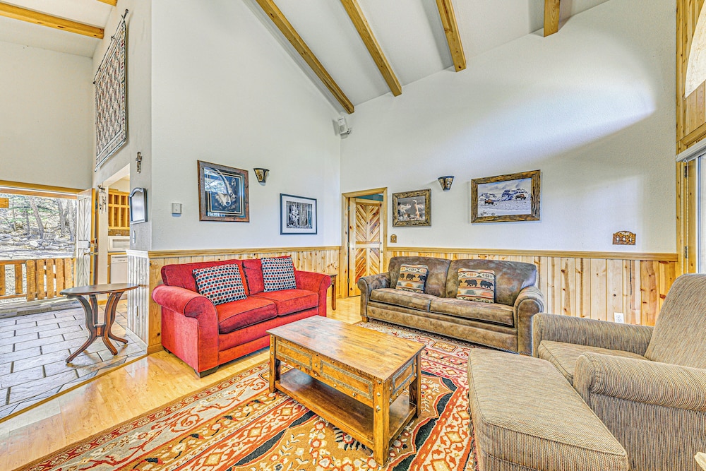 2 Mi to Dtwn: Cloudcroft Home w/ Furnished Deck