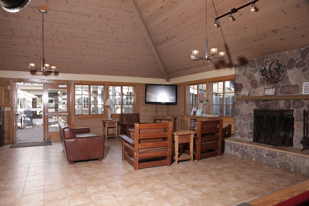 Marina Vacations - Marina Dunes RV Resort - Property Image 11