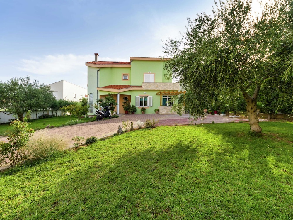 Luxury Apartment in Zadar With Covered Terrace view 3
