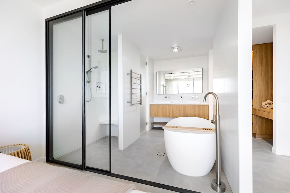 Seanna Residences