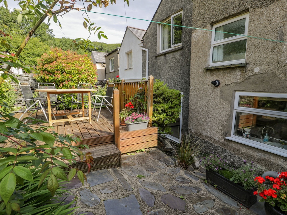 6 Glyn Terrace