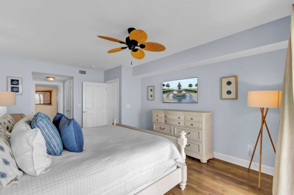 301 Ocean Palms by Avantstay Ocean Front Home w/ Amazing Sea Views!