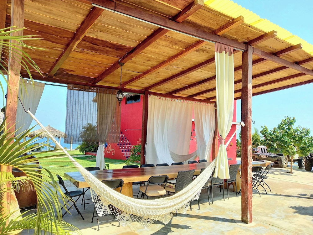 Skyview Retreat