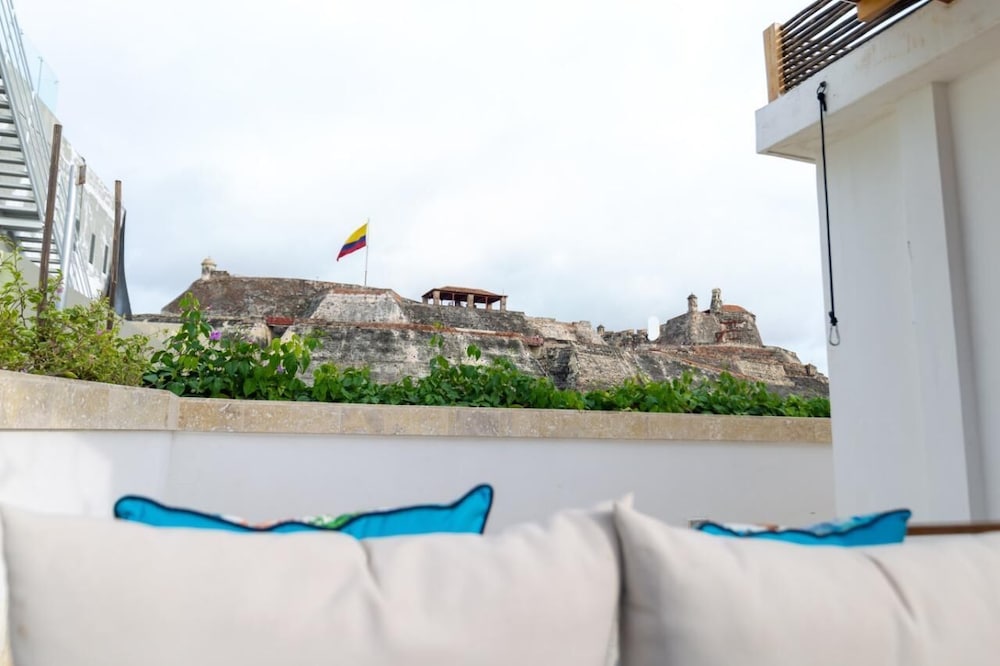 Blue House Castillo View Private Jacuzzi