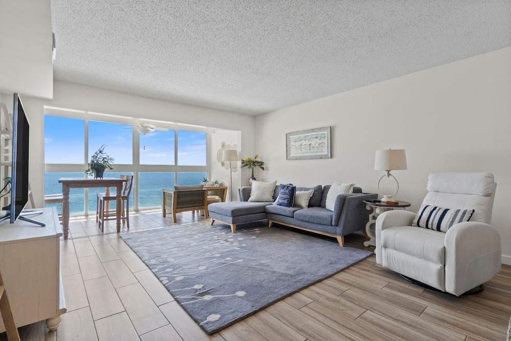 Edgewater West 65