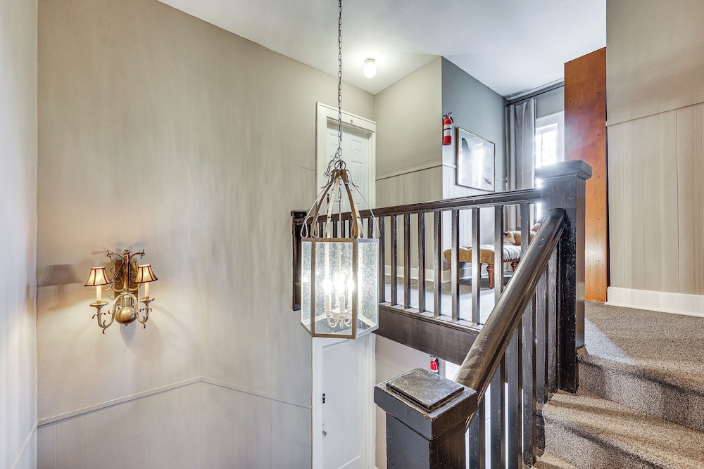 1 Mi to Dtwn! Convenient Texarkana Condo