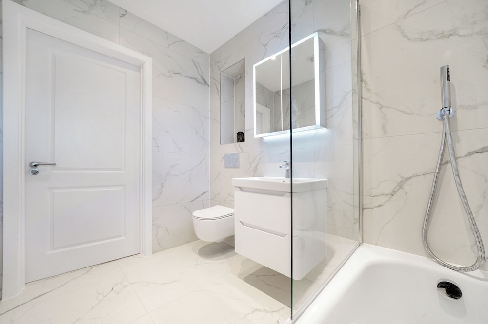 105A Beechwood Grove Flat