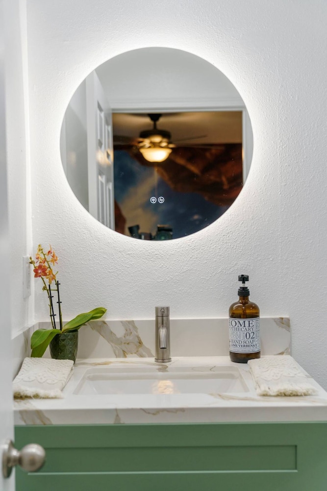 Casa Lanzit- 25 Percent off 1st 5 Guests