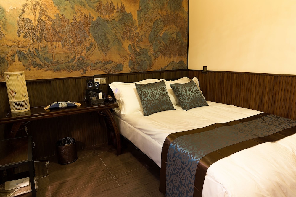 FTYS Hostel