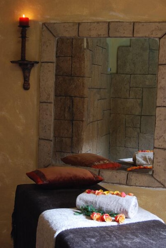 Fa Trez Guest House and Spa