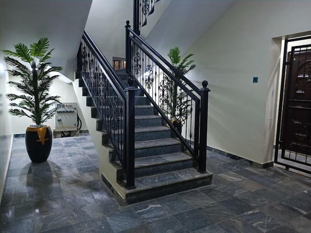 Zizi Luxury Apartment