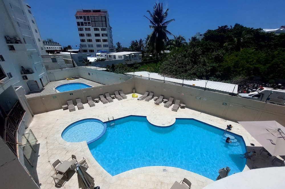 EDIFICIO HANSA REEF Apartamento 509