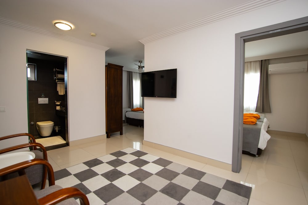 Hotel Pier Marina Bodrum - Image 8