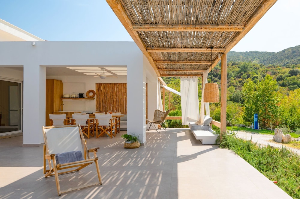 Aristi Villa Ena in Volvi